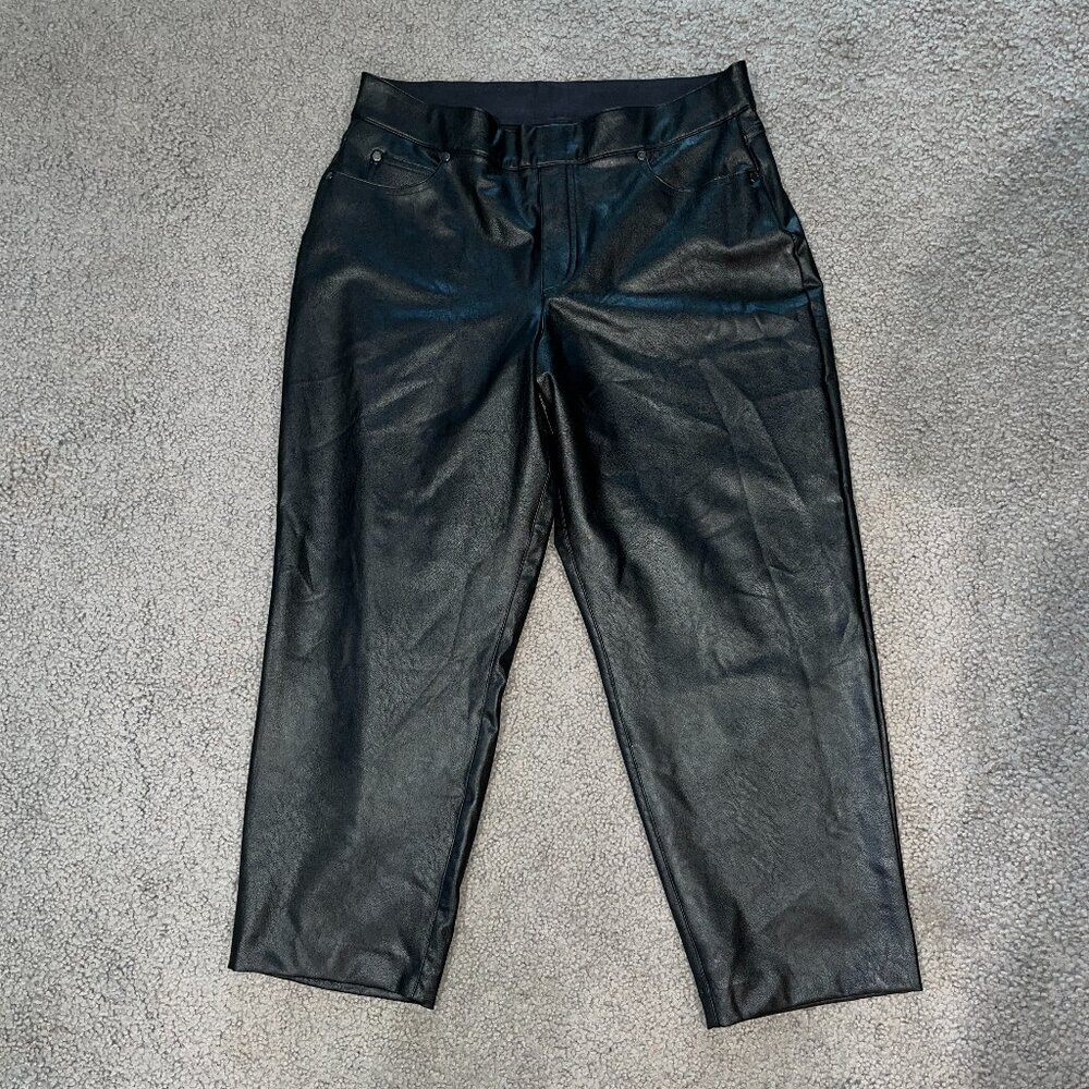 SPANX Black Vegan Faux Leather Pull On 5 Pocket Cropped Jeans  NWOT  Size XL